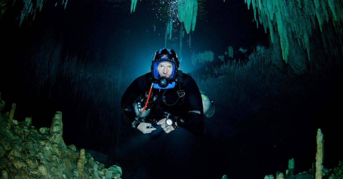 Watch Expedition with Steve Backshall Unpacked Series 1 Online