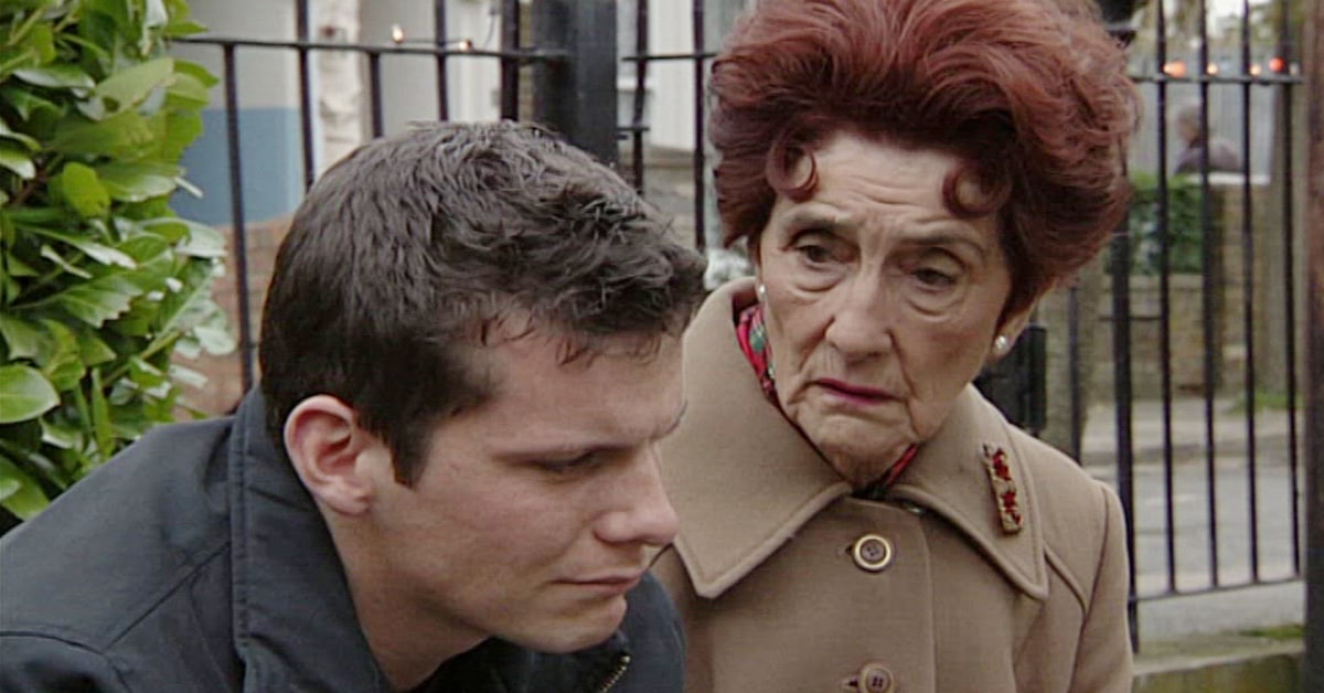 Watch Classic EastEnders Series 21 Episode 155 Online