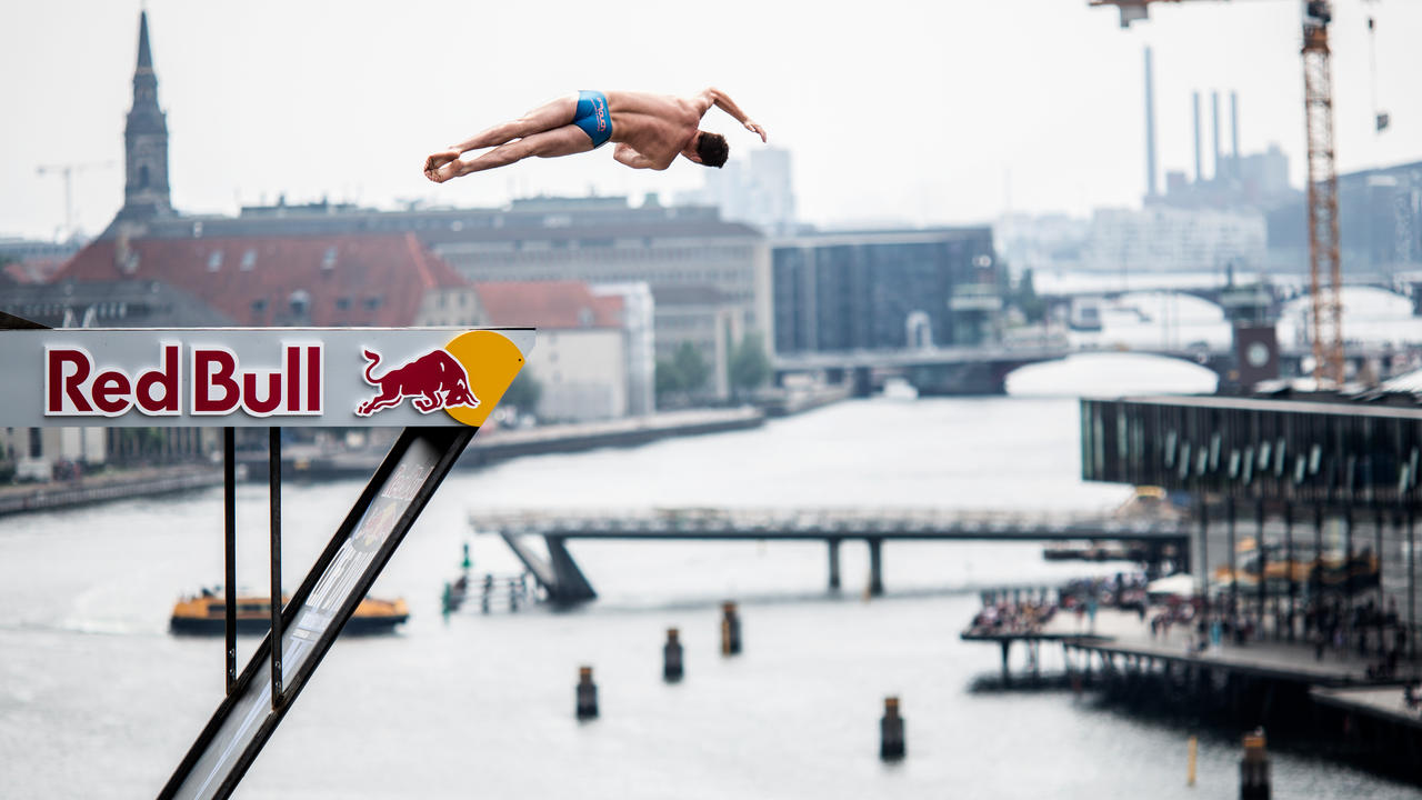 How to watch Red Bull Cliff Diving UKTV Play